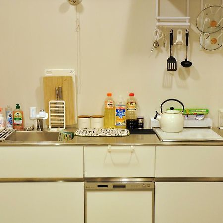 Guesthouse Akicafe Inn Hiroshima Exterior photo