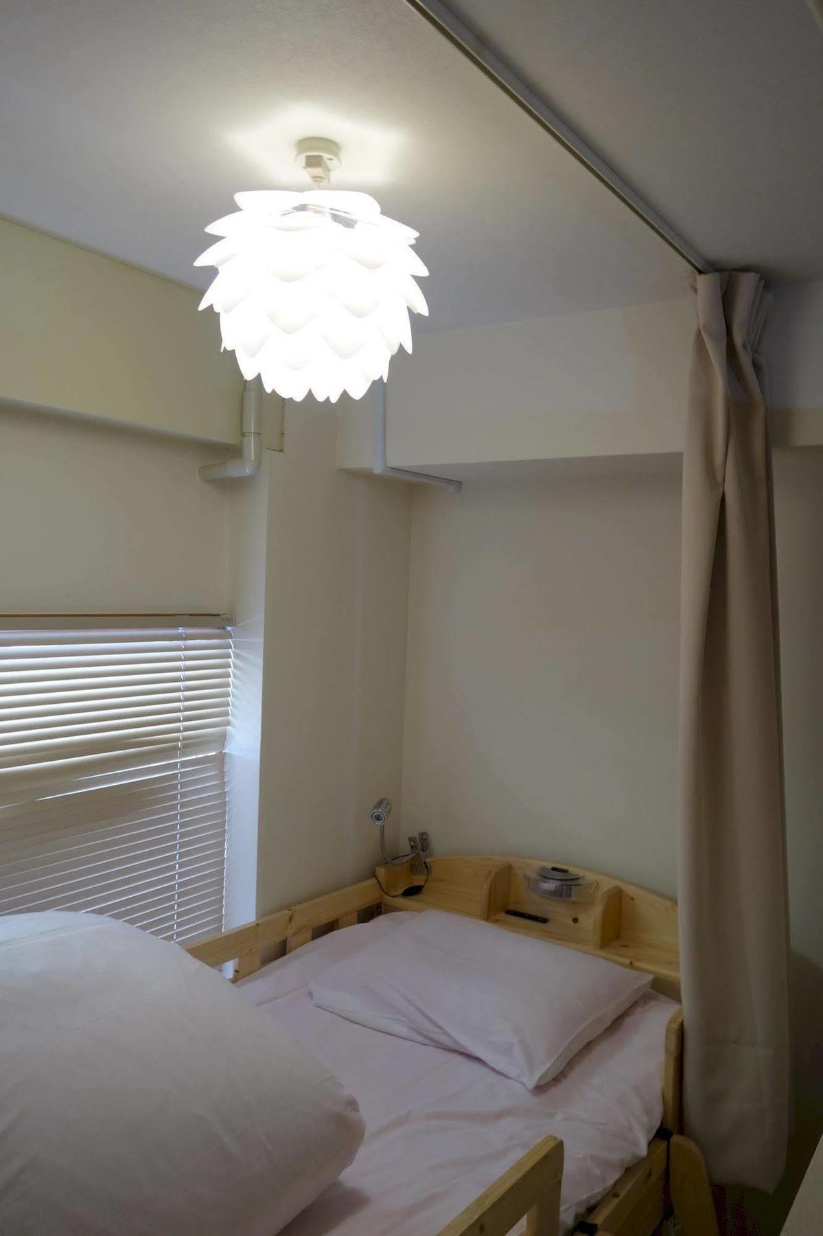 Guesthouse Akicafe Inn Hiroshima Exterior photo